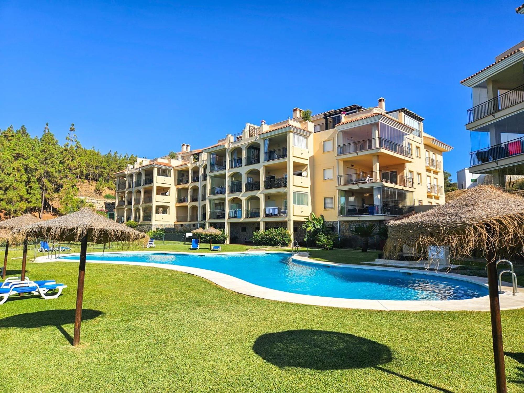 Amazing 4 Bedroom Penthouse In El Faro Mijas Extérieur photo